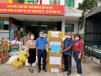 Sở Giao thông vận tải ủng hộ nhu yếu phẩm hỗ trợ người dân thành phố Hồ Chí Minh khắc phục khó khăn do đại dịch Covid – 19