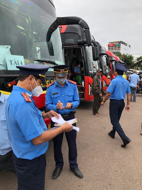Thanh tra Sở kiểm tra đảm bảo điều kiện an toàn tại Bến xe khách Quy Nhơn